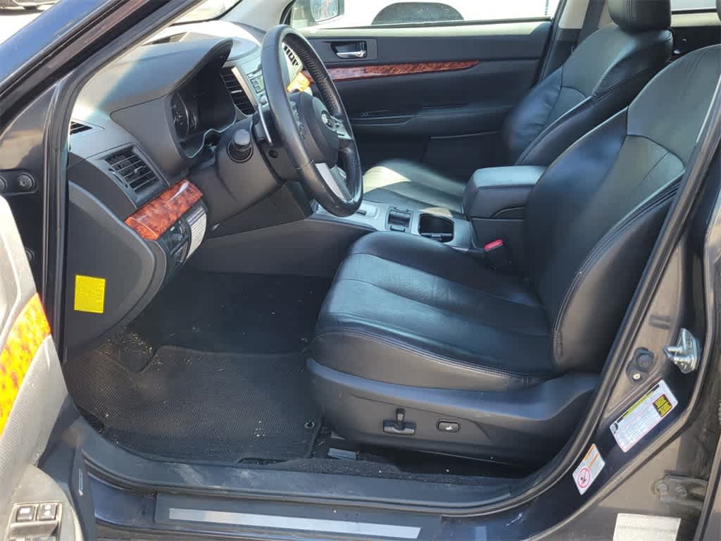 2011 Subaru Outback 2.5i Limited 4