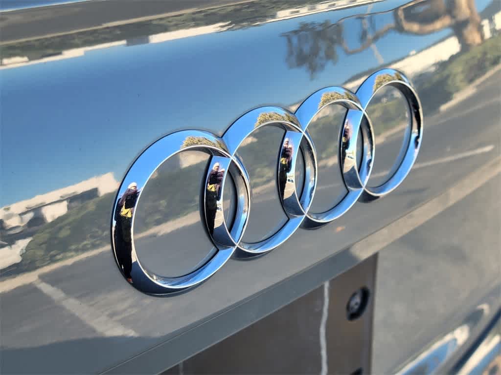 Thumbnail: 2020 Audi SQ5 - 4