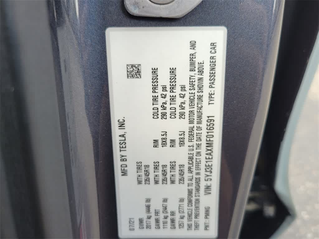 Thumbnail: 2021 Tesla Model 3 - 16