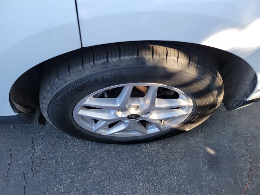 Thumbnail: 2024 Ford Edge - 3