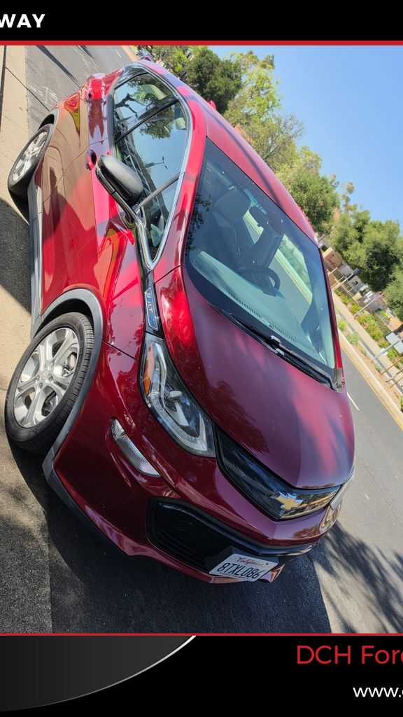 2017 Chevrolet Bolt EV LT -
                  Thousand Oaks, CA