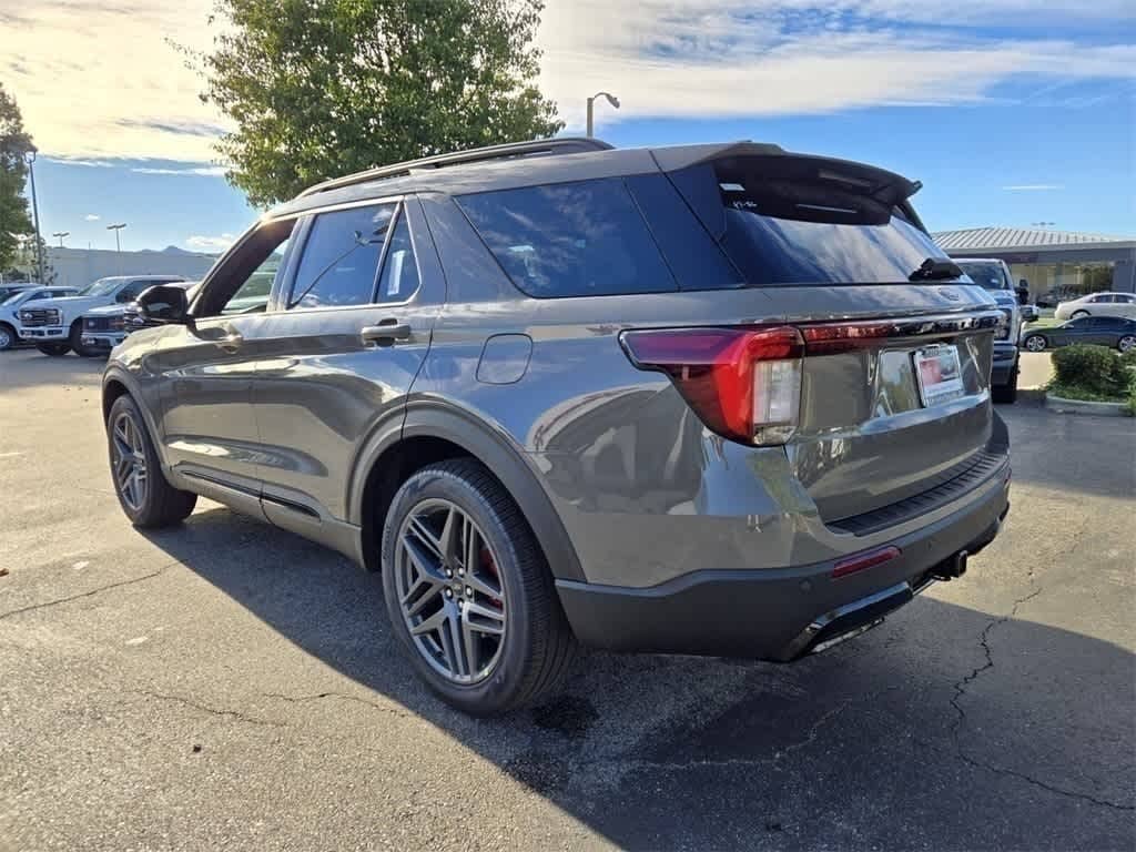 New 2026 Ford Explorer ST-Line SUV