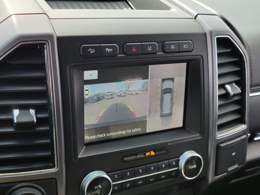 Thumbnail: 2020 Ford Expedition - 24