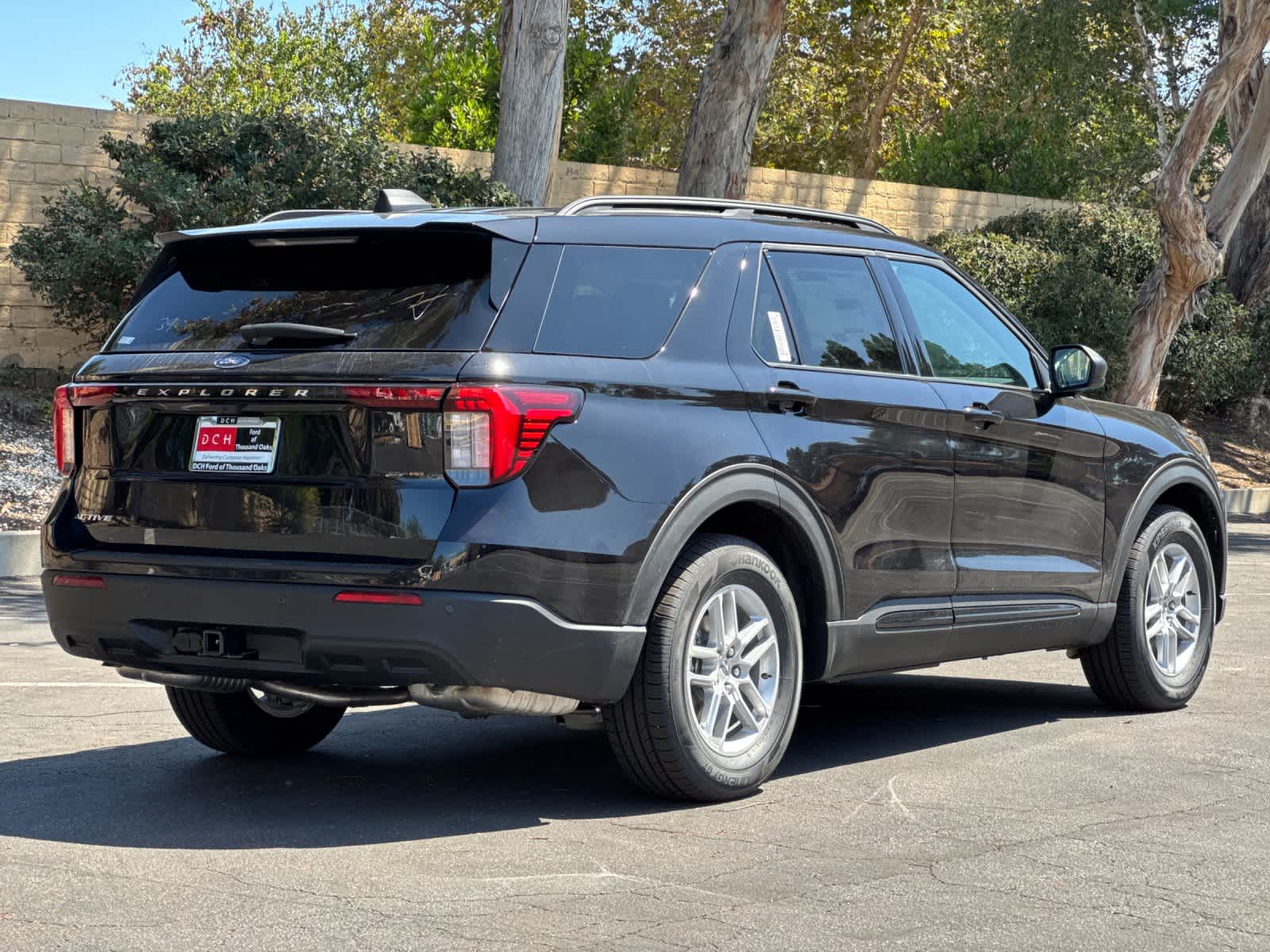 New Ford Explorer for Sale & Lease in Thousand Oaks, CA