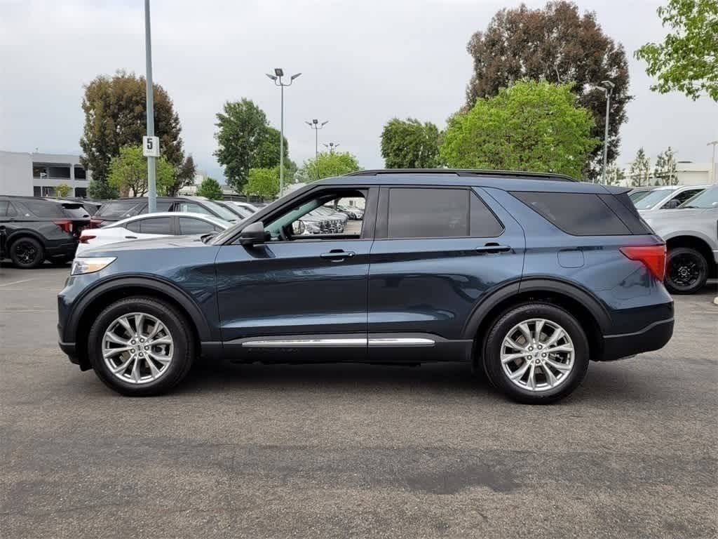 Used 2024 Ford Explorer XLT with VIN 1FMSK7DH3RGA65288 for sale in Thousand Oaks, CA