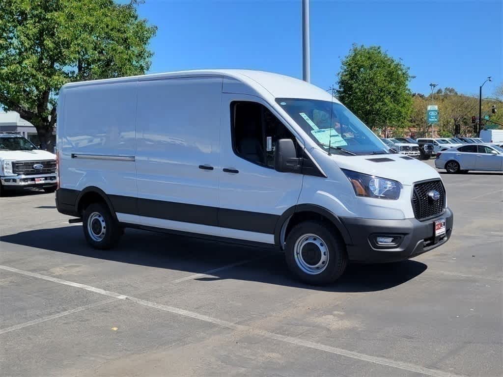 2025 Ford Transit 250