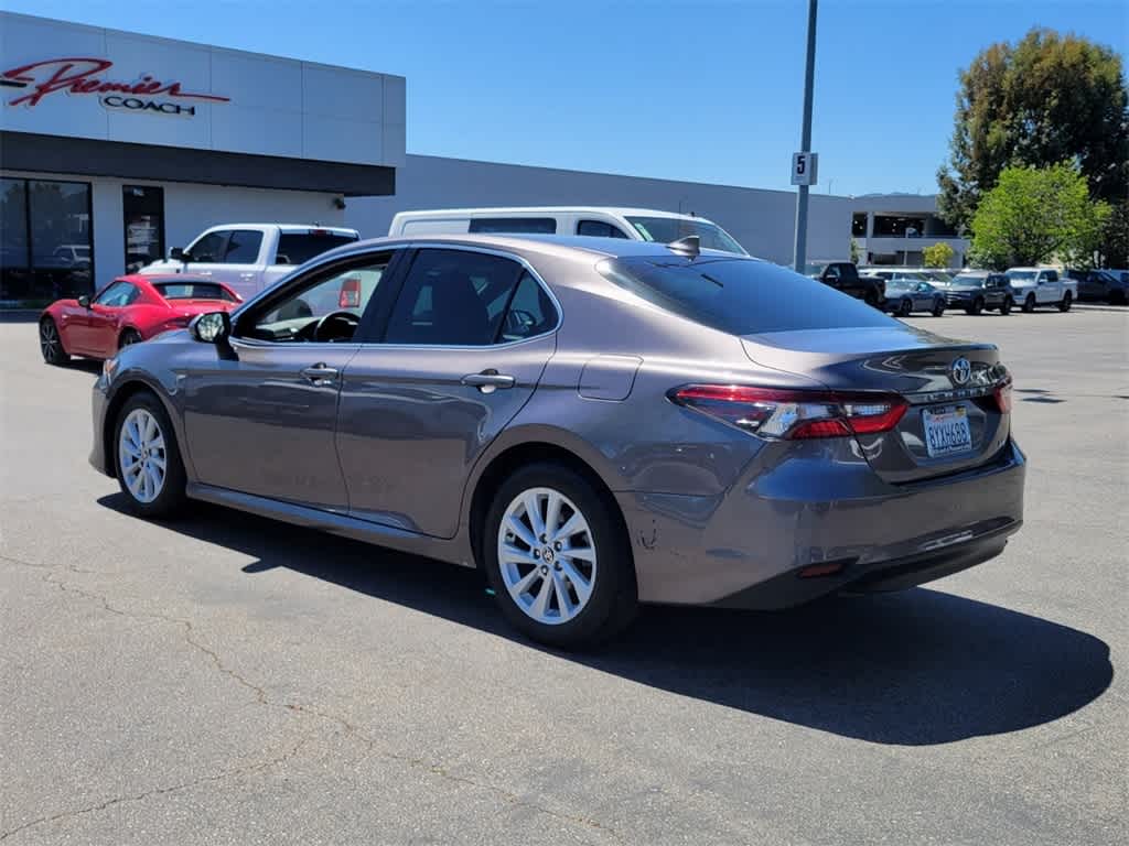 2022 Toyota Camry LE 3