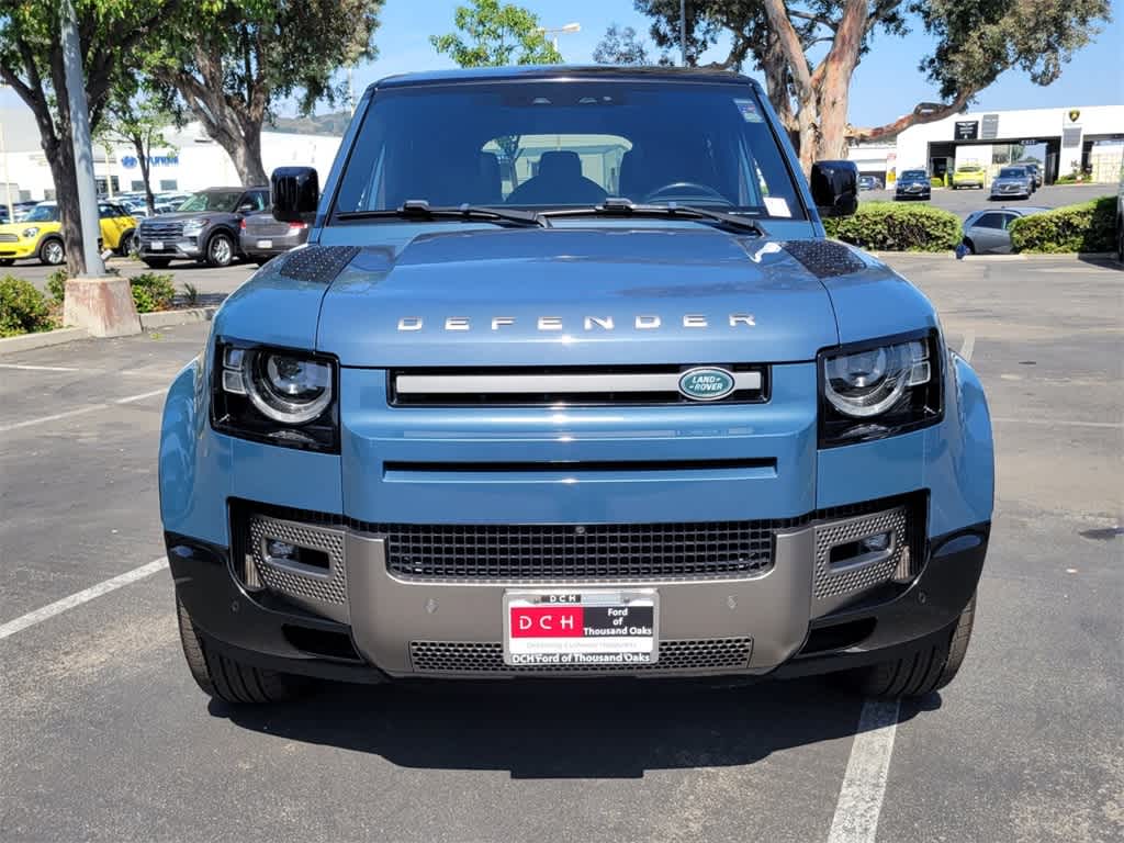 Thumbnail: 2021 Land Rover Defender - 8