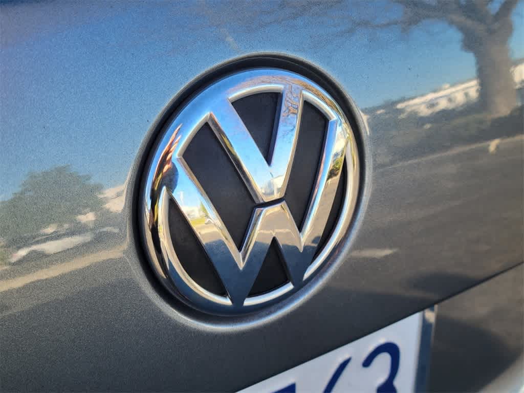 Thumbnail: 2014 Volkswagen Jetta - 4