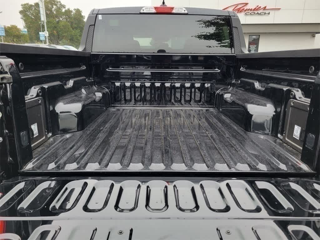 Thumbnail: 2025 Ford Maverick - 13