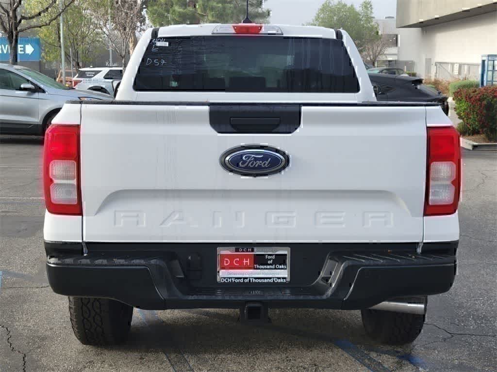 Thumbnail: 2026 Ford Ranger - 4