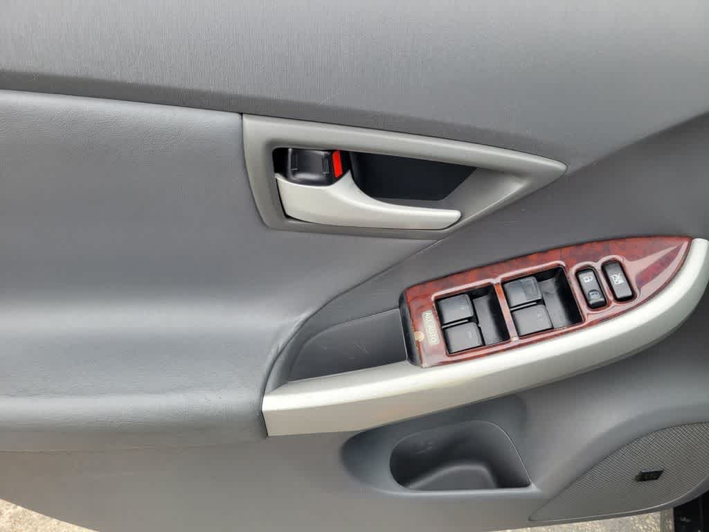 Thumbnail: 2011 Toyota Prius - 18