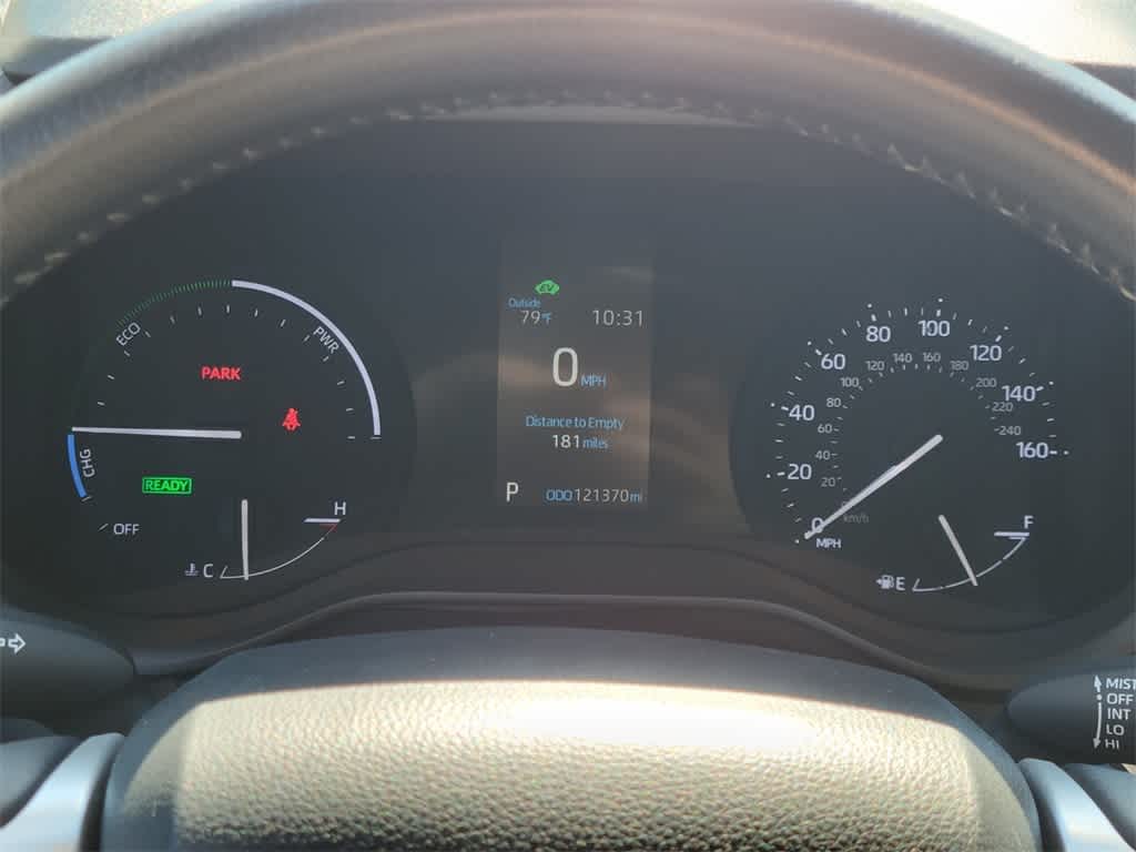 Thumbnail: 2021 Toyota Sienna - 21