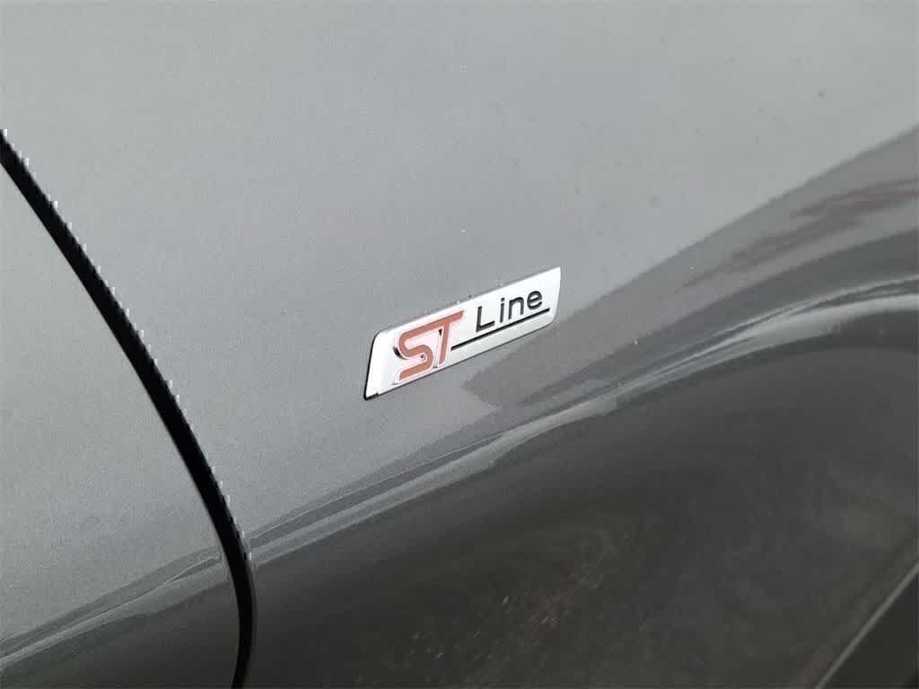 Thumbnail: 2026 Ford Explorer - 7