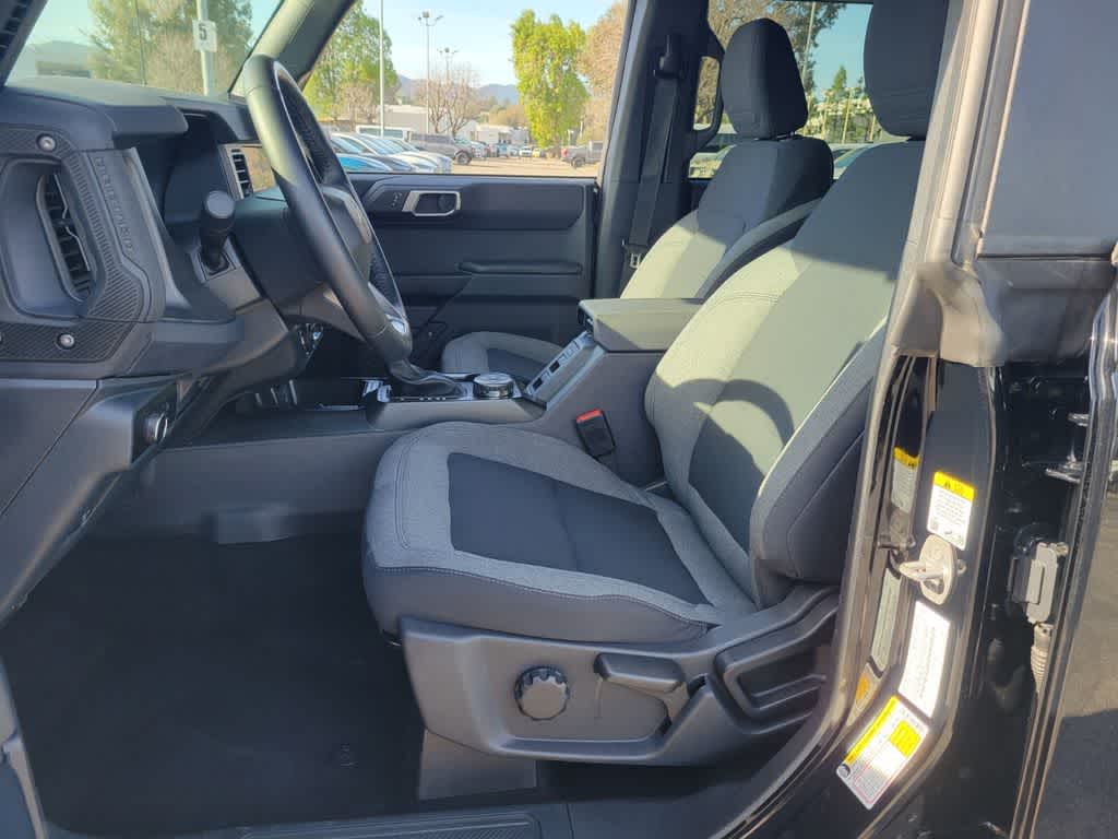 Thumbnail: 2025 Ford Bronco - 12