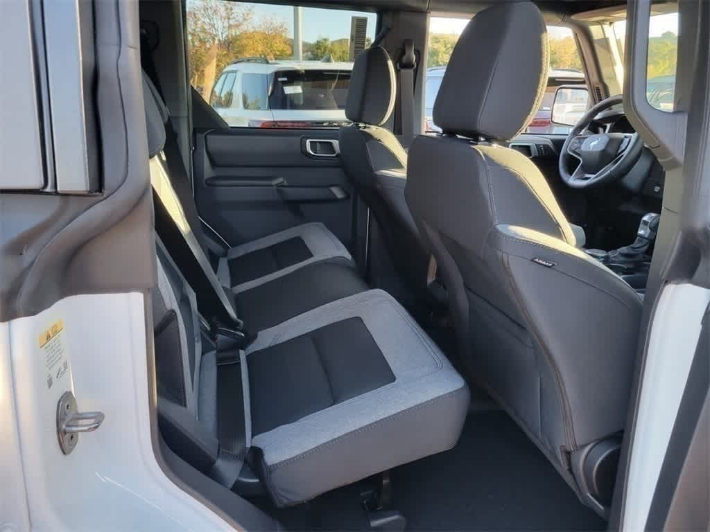 Thumbnail: 2025 Ford Bronco - 14