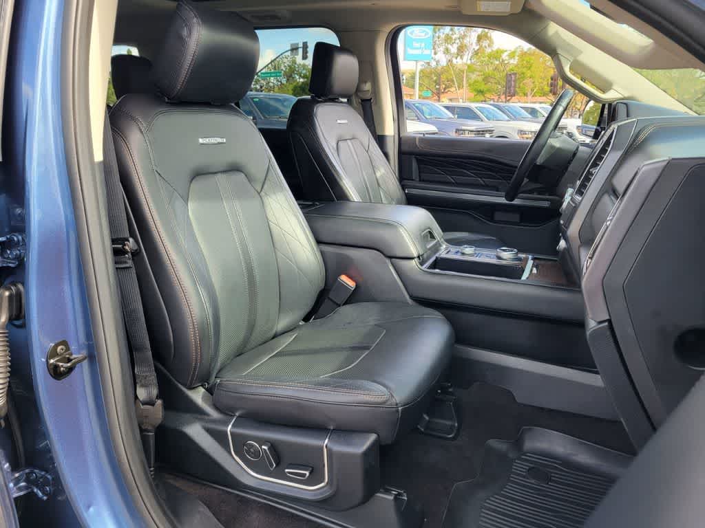 Thumbnail: 2020 Ford Expedition - 17