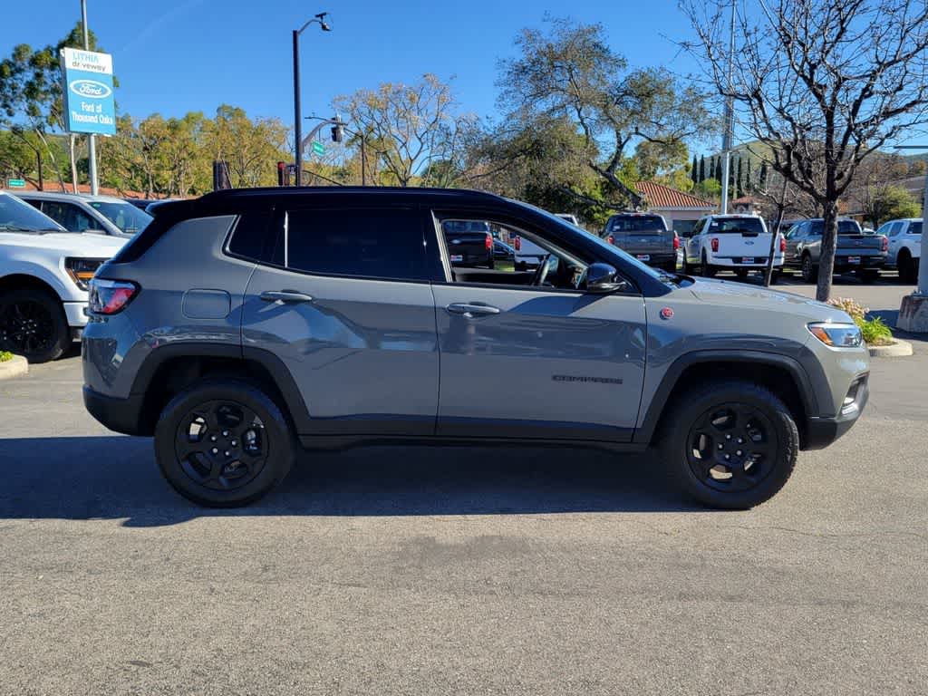 Thumbnail: 2022 Jeep Compass - 8