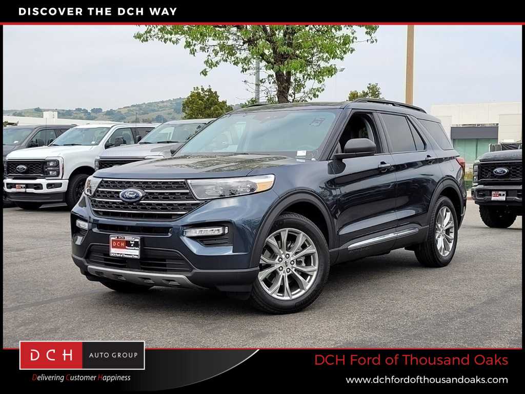 2024 Ford Explorer XLT