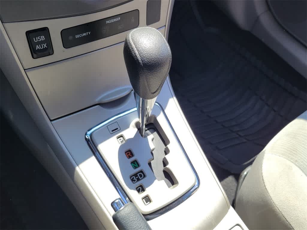 Thumbnail: 2013 Toyota Corolla - 19