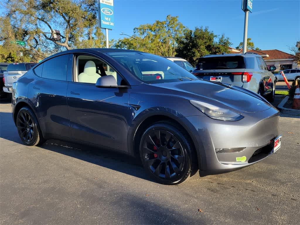 Thumbnail: 2023 Tesla Model Y - 9