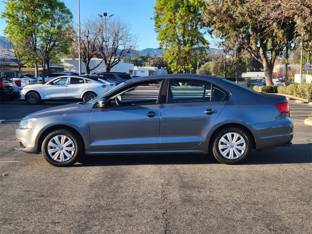 Thumbnail: 2014 Volkswagen Jetta - 2