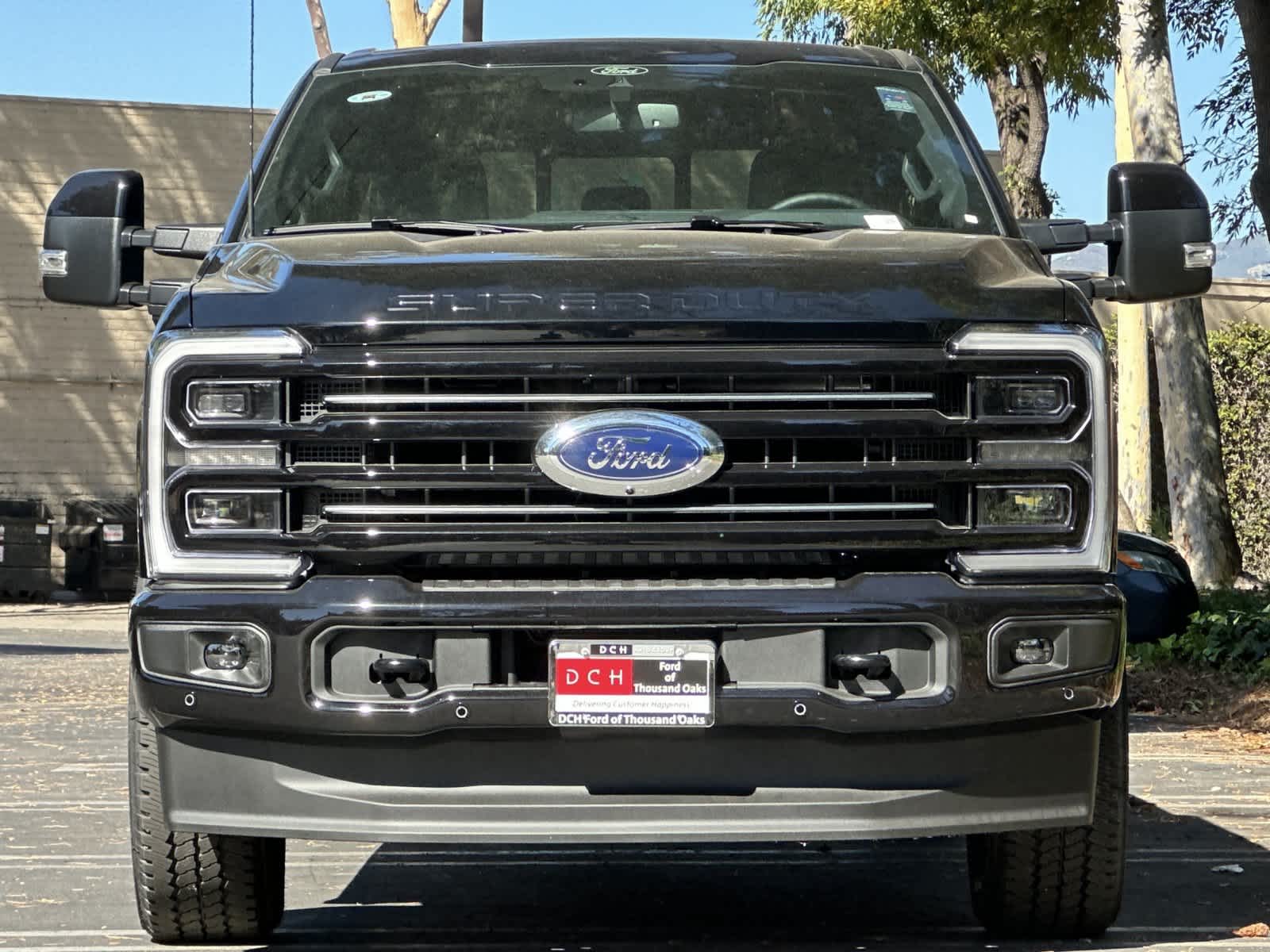 2026 Ford F-250 Super Duty Platinum - Photo 10