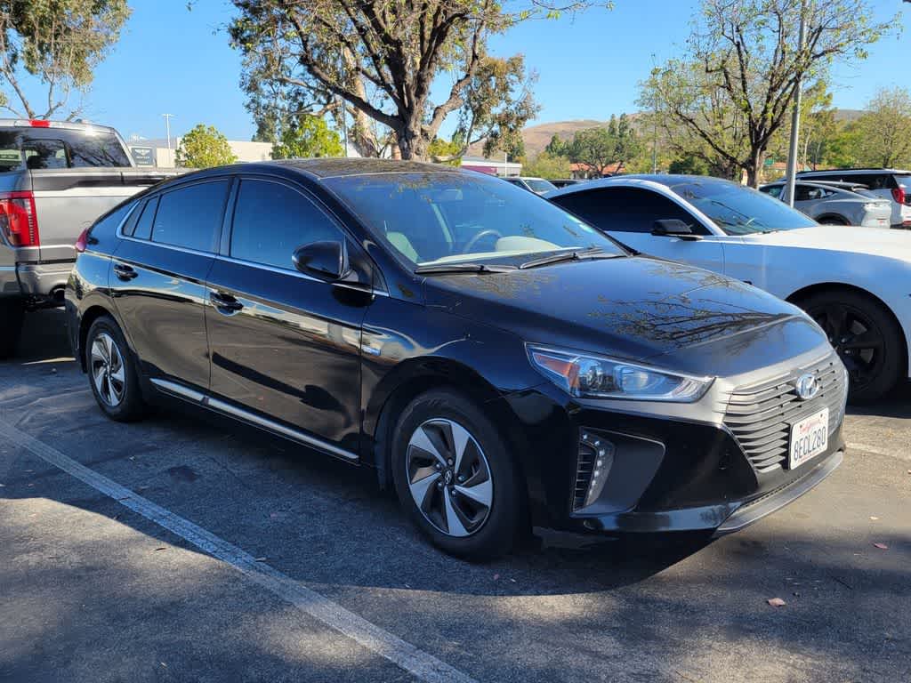 Thumbnail: 2018 Hyundai Ioniq - 9