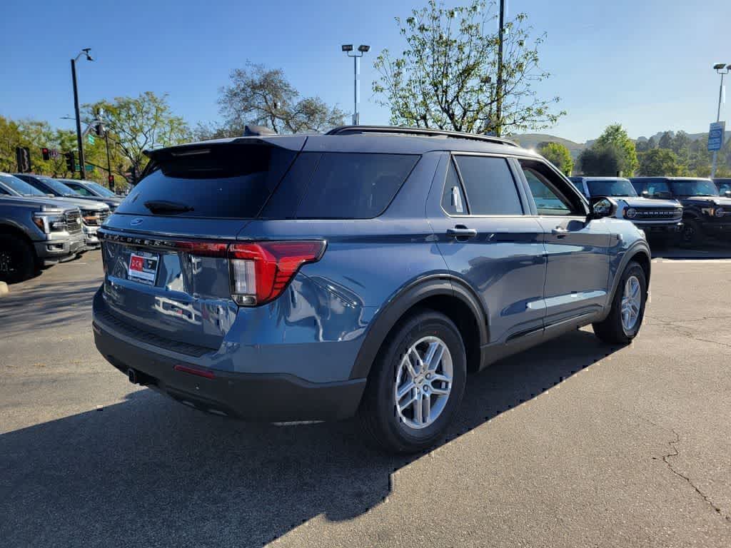Thumbnail: 2026 Ford Explorer - 6