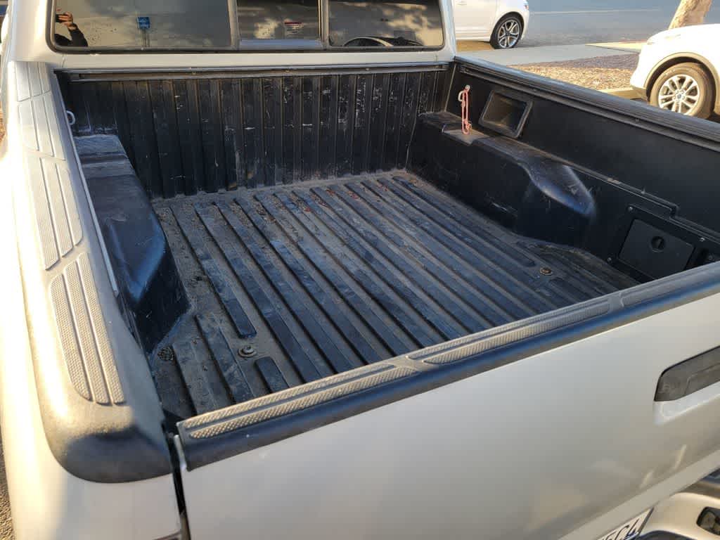 Thumbnail: 2012 Toyota Tacoma - 9