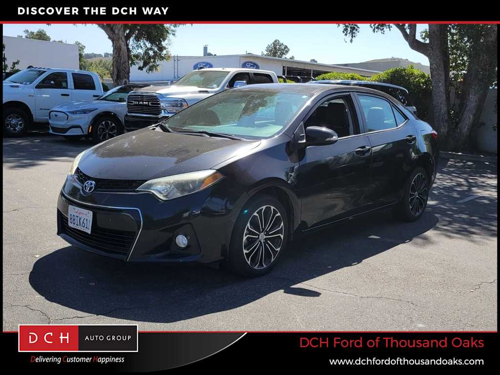 2015 Toyota Corolla S Hero Image
