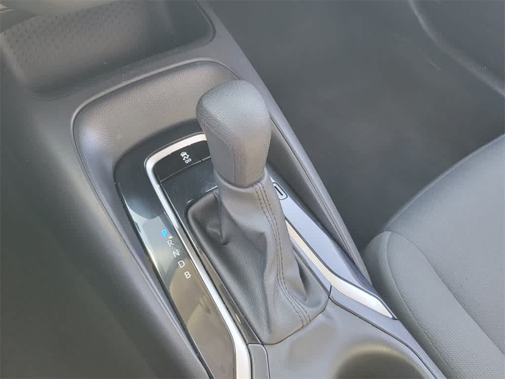 2024 Toyota Corolla LE 19