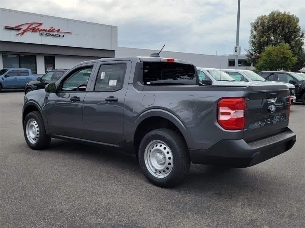 New 2025 Ford Maverick XL Truck SuperCrew