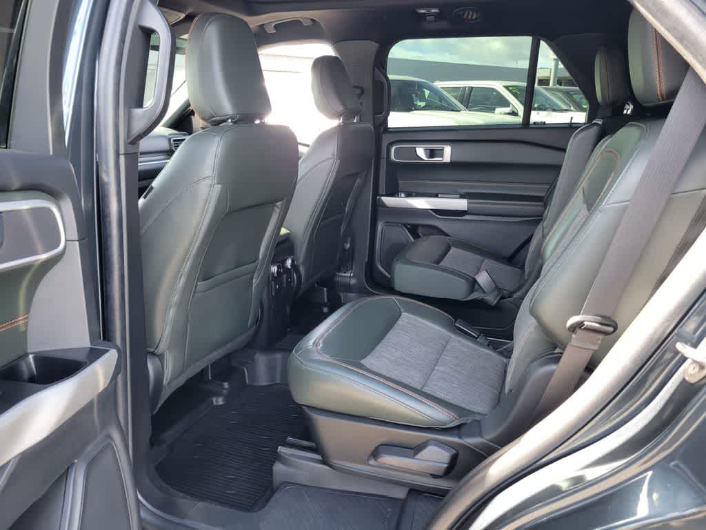 Thumbnail: 2022 Ford Explorer - 12