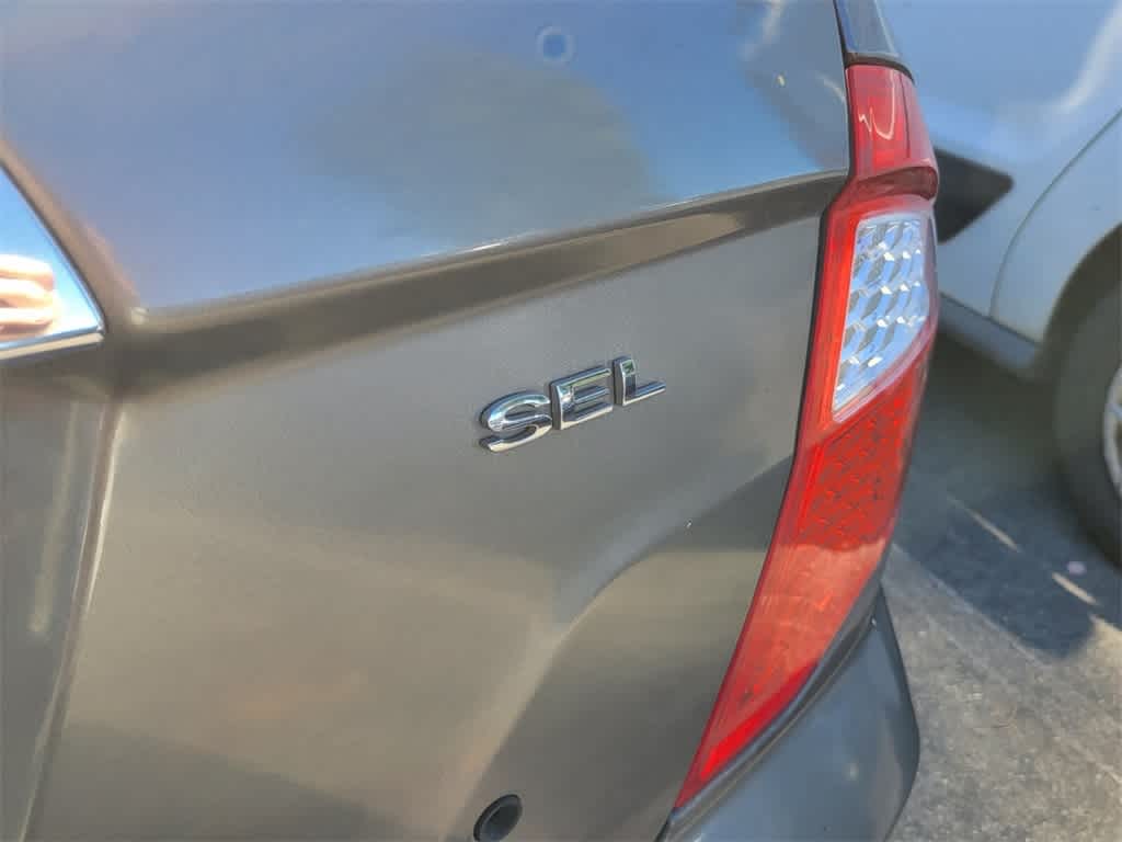 Thumbnail: 2010 Ford Fusion - 6