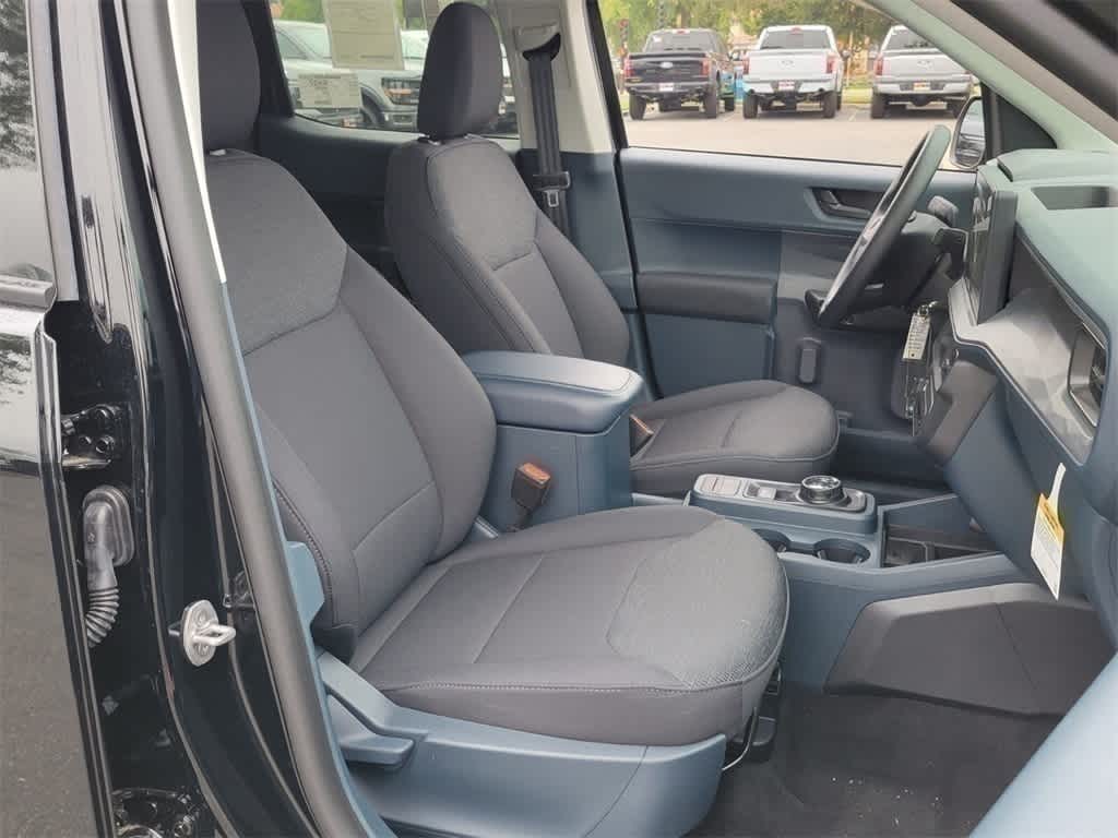 Thumbnail: 2025 Ford Maverick - 14