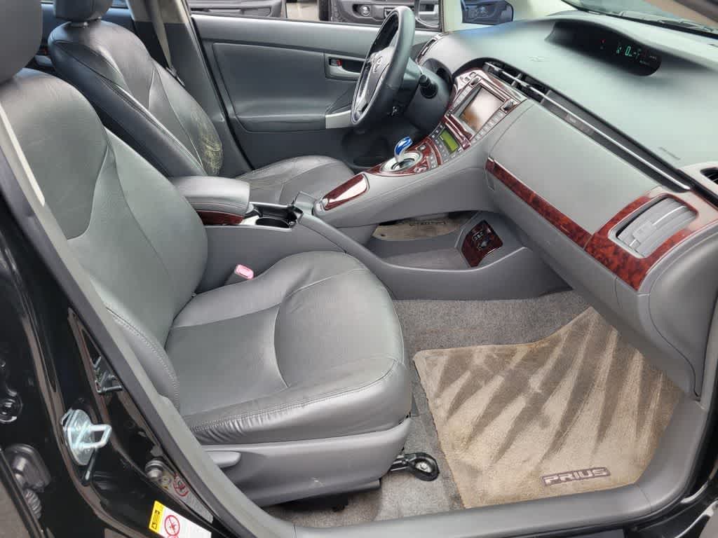 Thumbnail: 2011 Toyota Prius - 15
