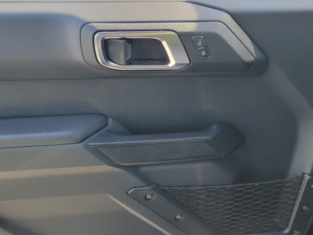 Thumbnail: 2025 Ford Bronco - 20