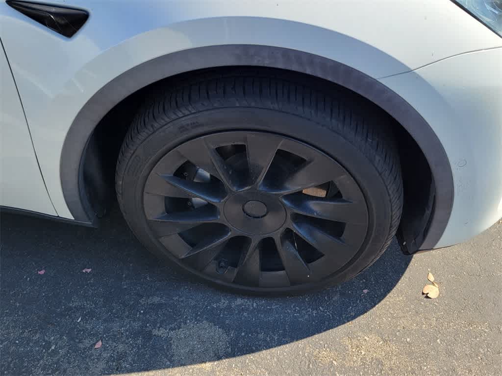 Thumbnail: 2021 Tesla Model Y - 9