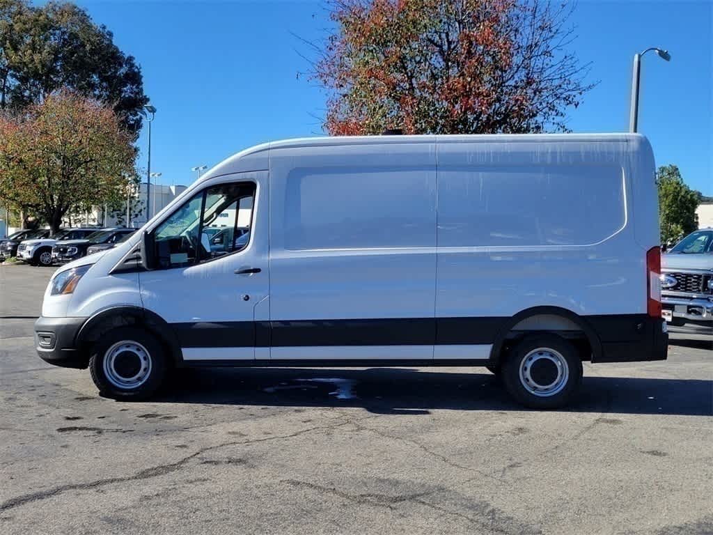 Thumbnail: 2026 Ford Transit Series - 2