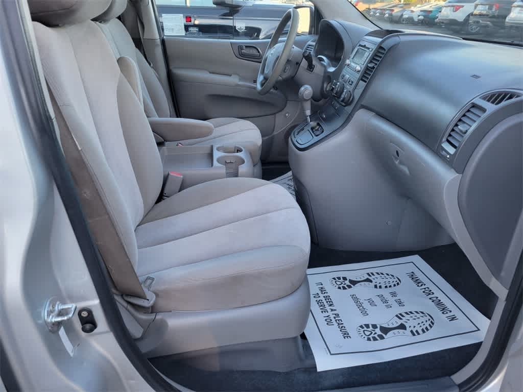 Thumbnail: 2012 Kia Sedona - 16