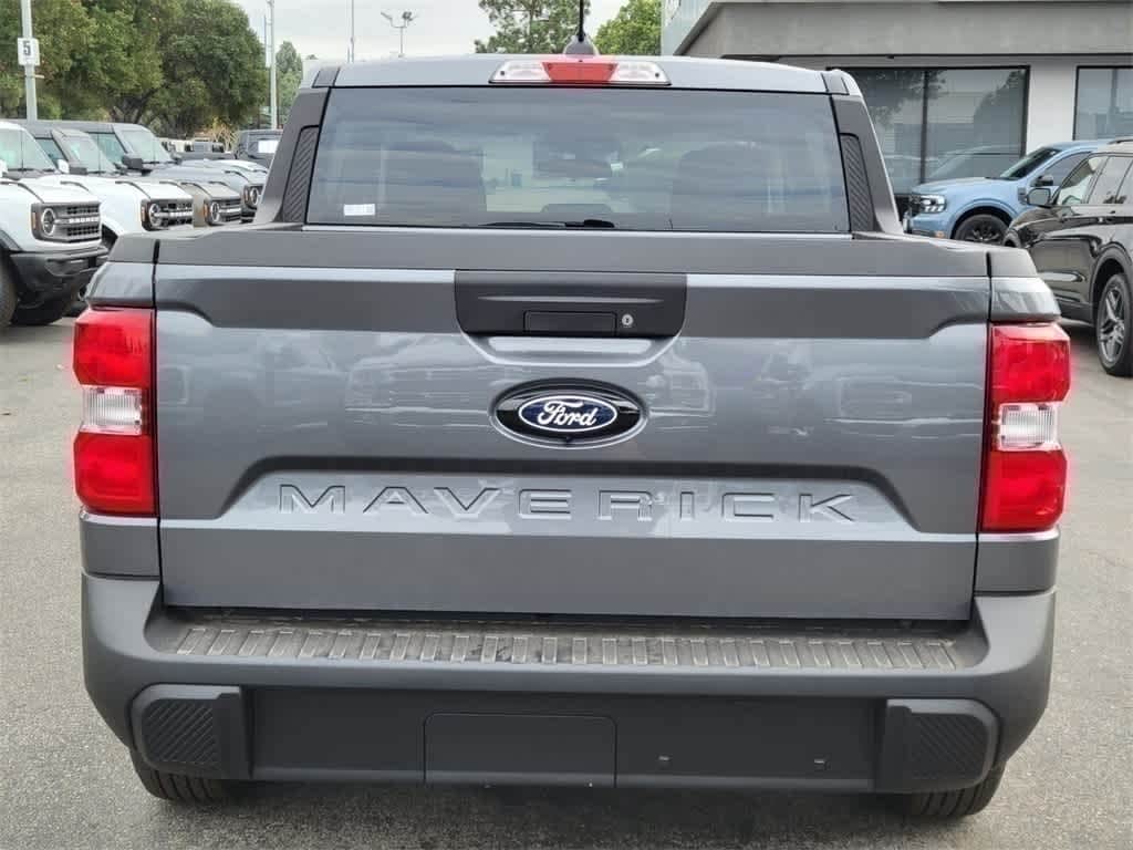 New 2025 Ford Maverick XL Truck SuperCrew