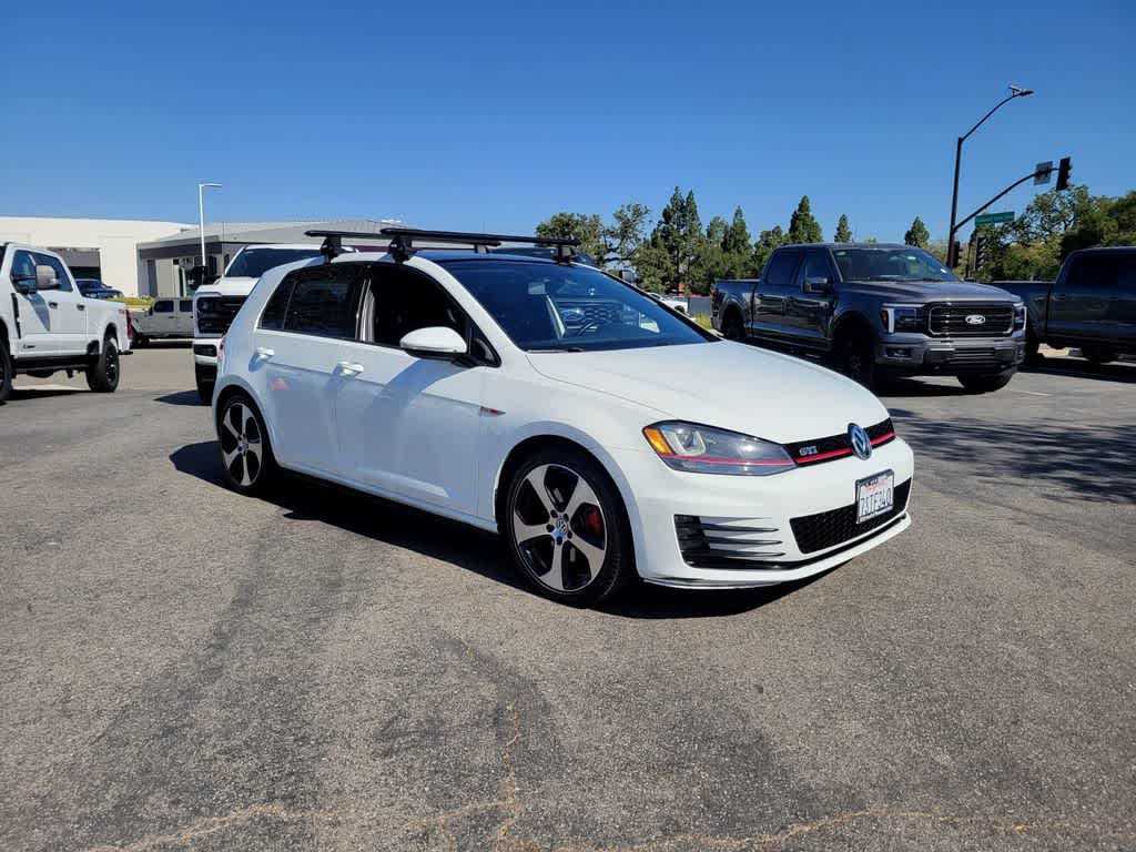 Thumbnail: 2016 Volkswagen Golf - 7
