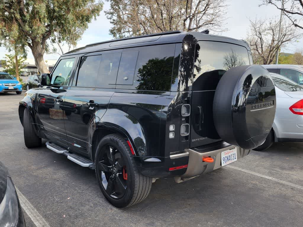 Thumbnail: 2023 Land Rover Defender - 3