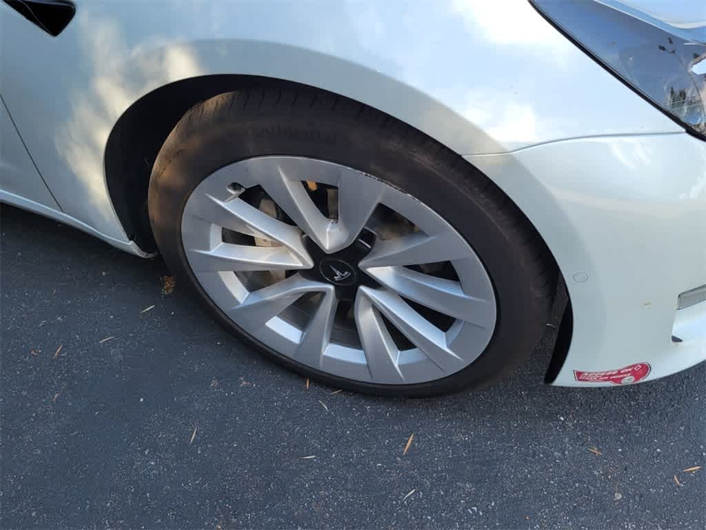 Thumbnail: 2022 Tesla Model 3 - 8