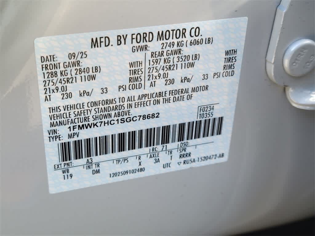 Thumbnail: 2025 Ford Explorer - 15