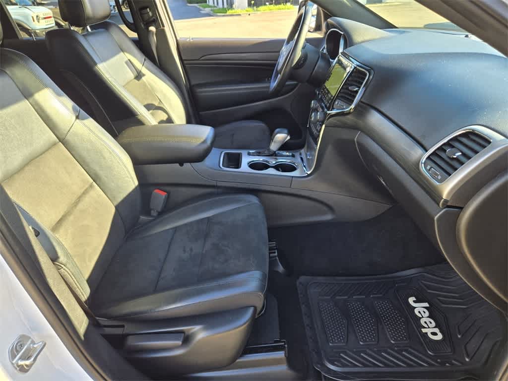 Thumbnail: 2021 Jeep Grand Cherokee - 15