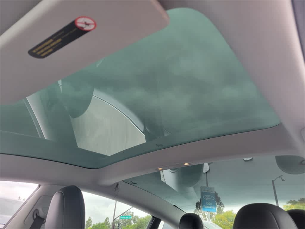 Thumbnail: 2020 Tesla Model 3 - 17