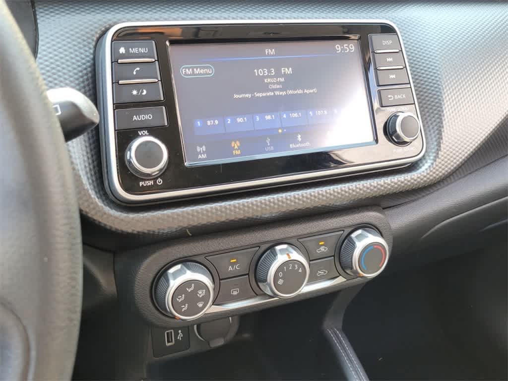 Thumbnail: 2018 Nissan Kicks - 20