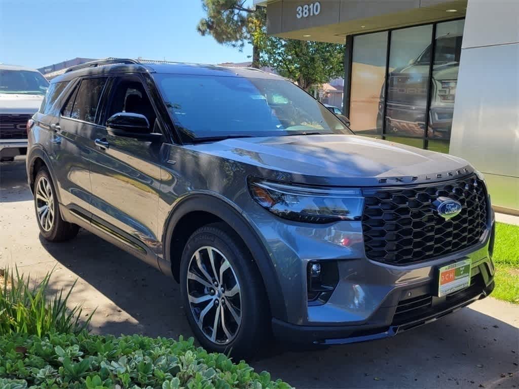 Thumbnail: 2025 Ford Explorer - 7